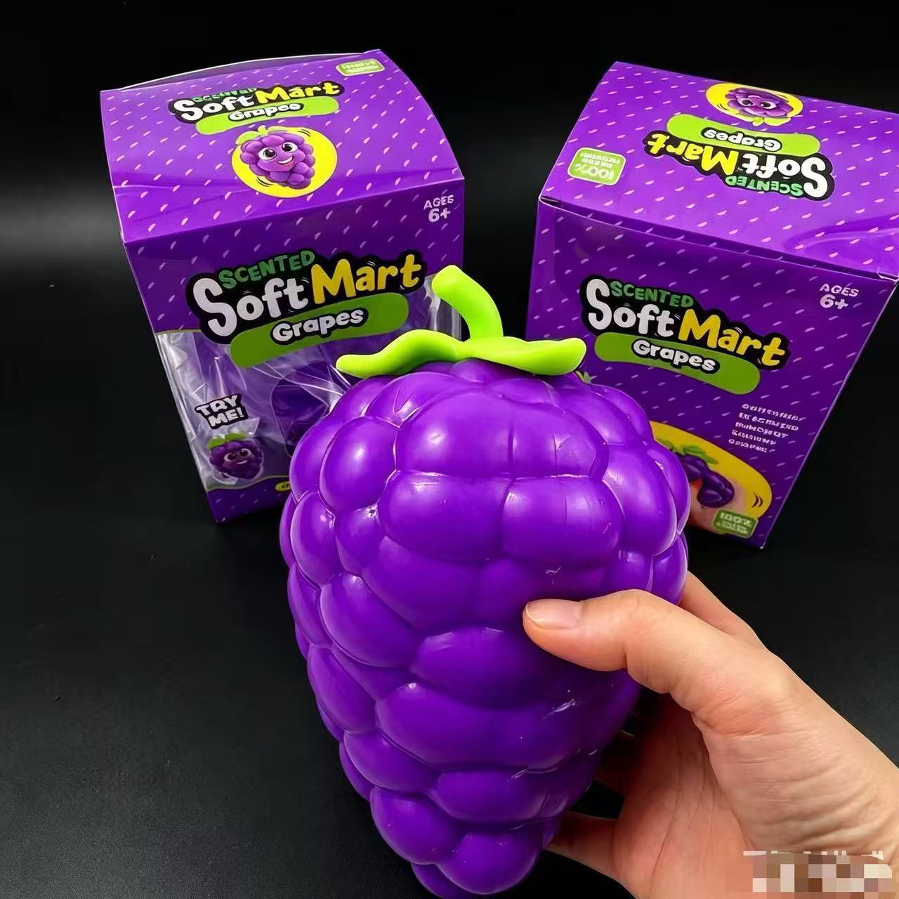 لعبة سكويشي جامبو على شكل فاكه - مراجعة Novelty Gifts وسعره